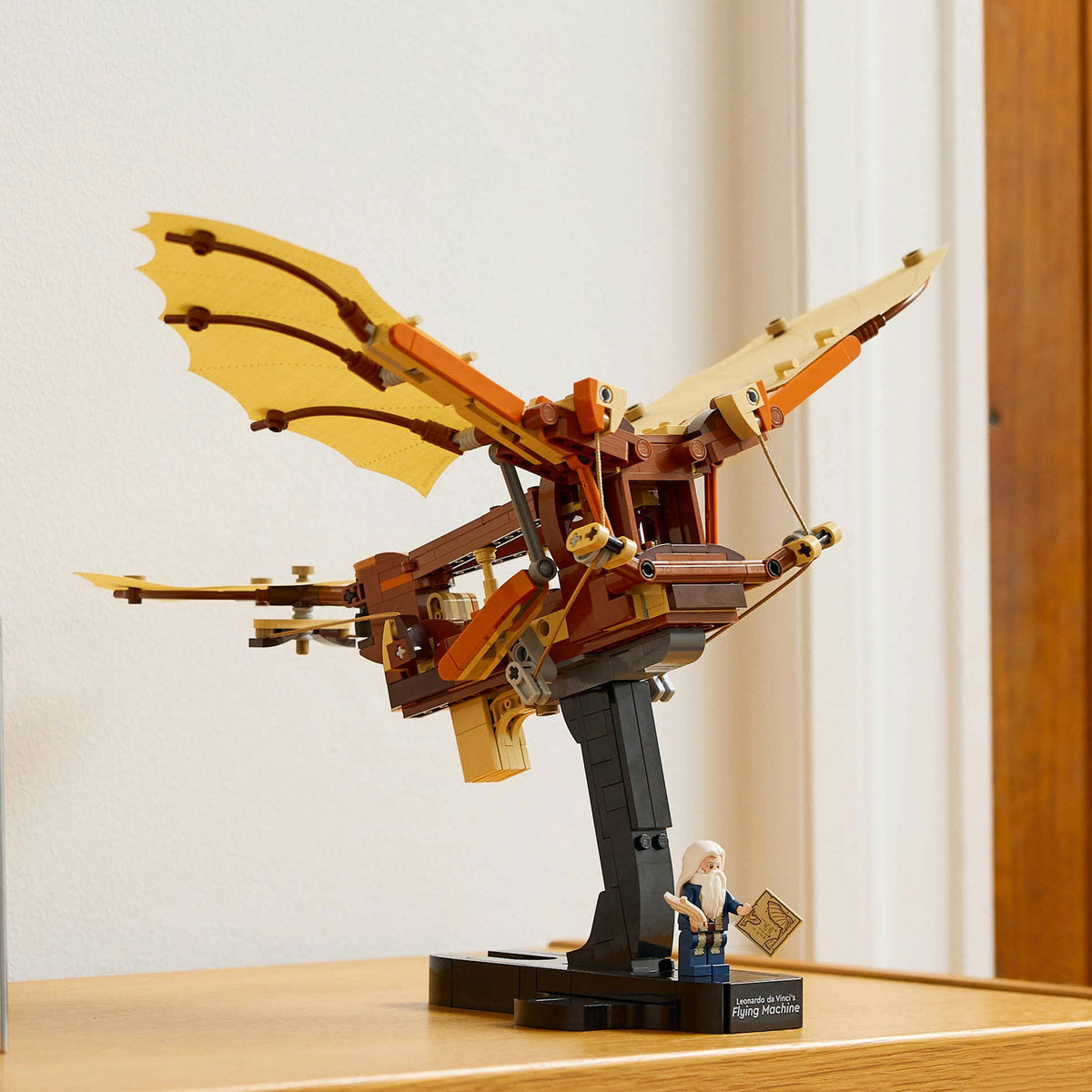 MASINA ZBURATOARE A LUI LEONARDO DA VINCI - LEGO ICONS (CREATOR EXPERT) (10363)