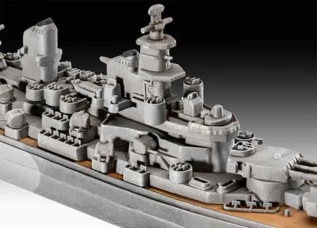 NAVOMODEL BATTLESHIP USS NEW JERSEY - REVELL (RV05183)