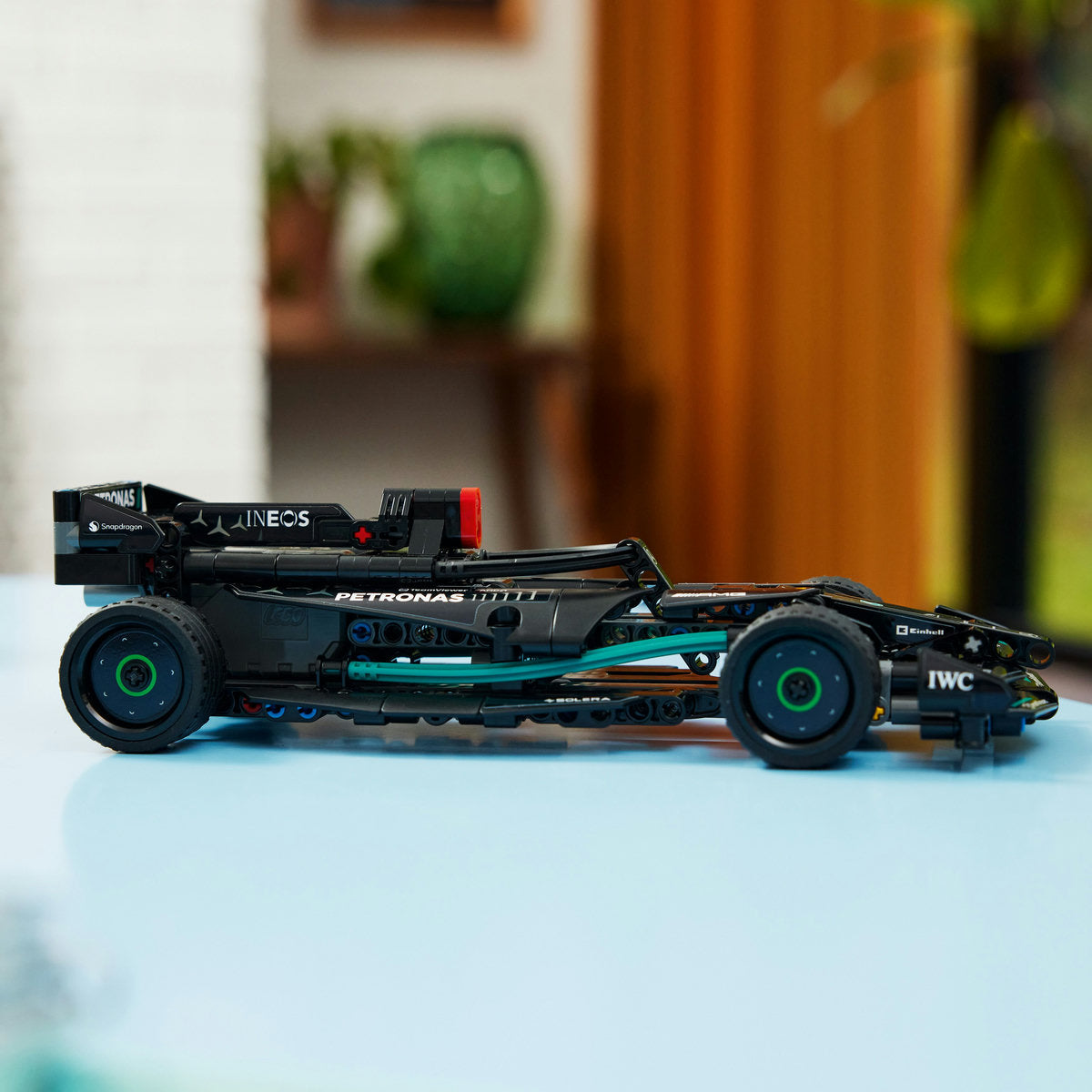 MERCEDES-AMG F1 W14 E PERFORMANCE PULL-BACK - LEGO TECHNIC (42165)