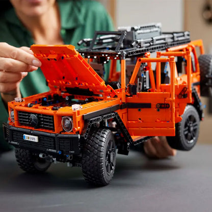 MERCEDES-BENZ G 500 PROFESSIONAL LINE - LEGO TECHNIC (42177)