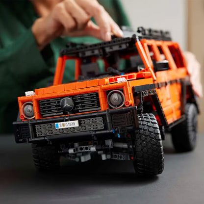 MERCEDES-BENZ G 500 PROFESSIONAL LINE - LEGO TECHNIC (42177)