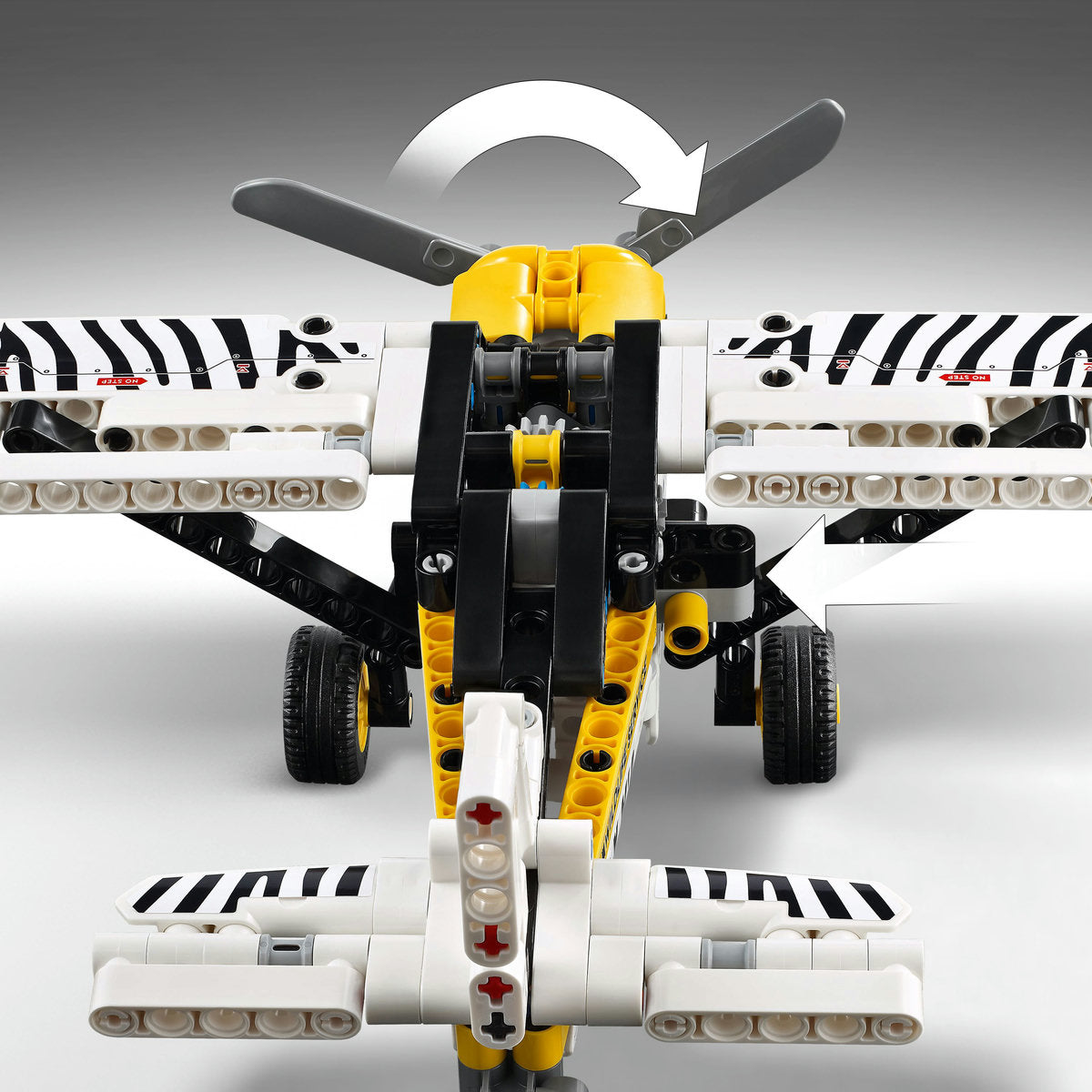 AVION PENTRU ZONE GREU ACCESIBILE - LEGO TECHNIC (42198)