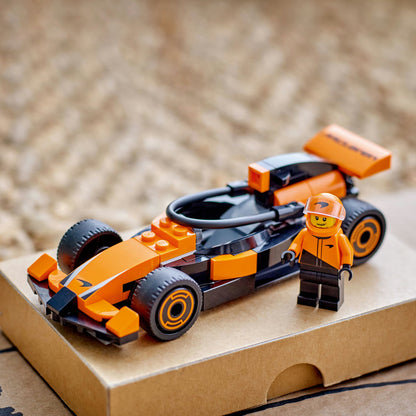 PILOT F1 CU MASINA DE CURSE MCLAREN - LEGO CITY (60442)