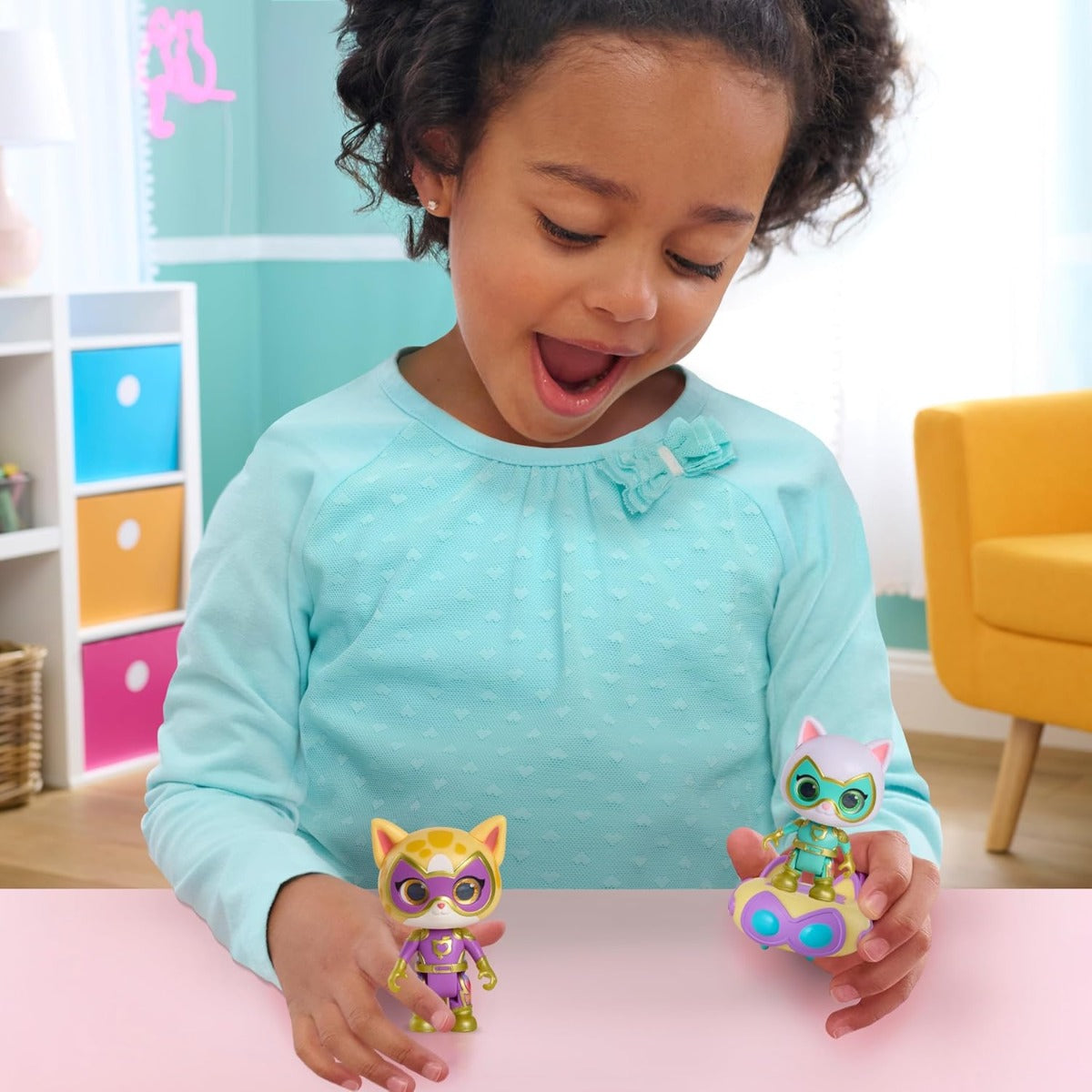 SUPERKITTIES - SET DE JOACA CU 2 FIGURINE SI ACCESORII, DIVERSE MODELE (67030)