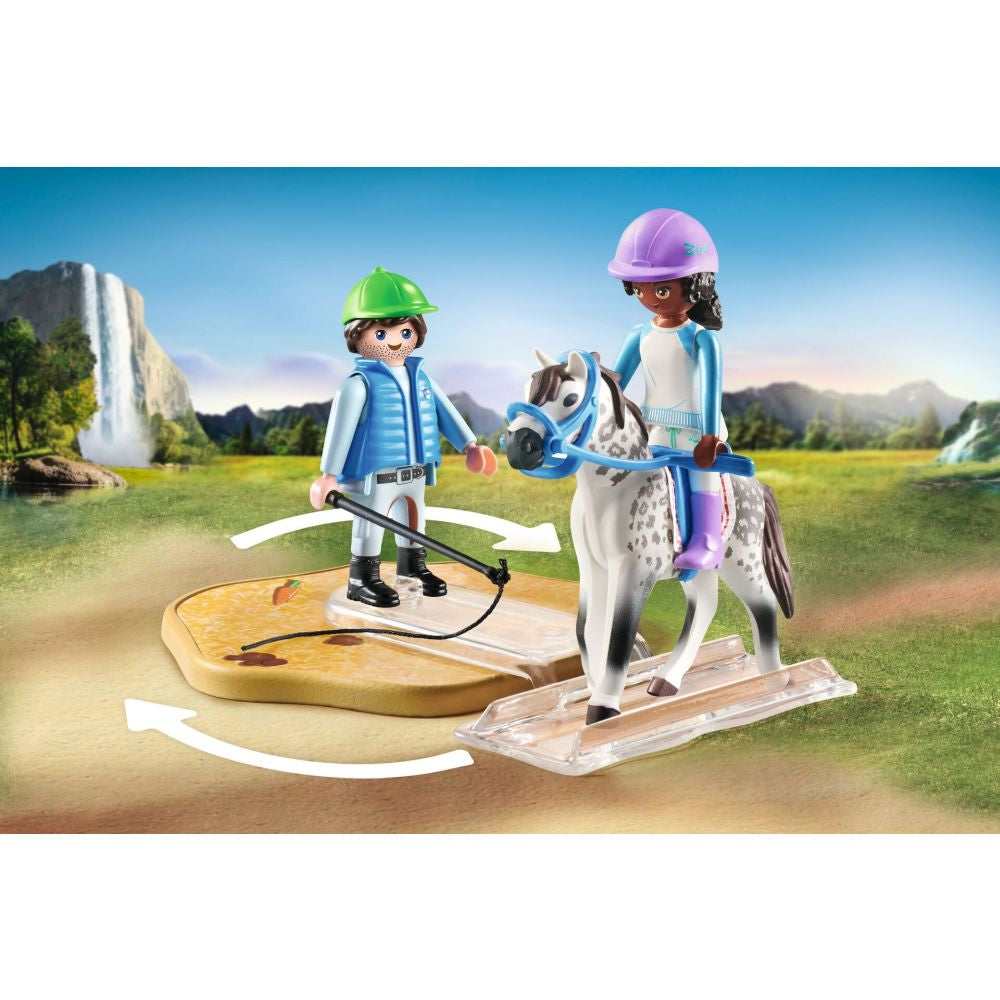 PLAYMOBIL - SCOALA MODERNA DE CALARIE - PLAYMOBIL HORSES OF WATERFALL (PM71637)