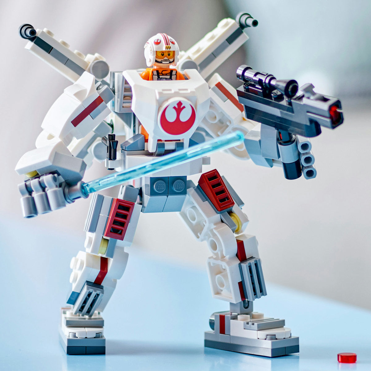 ROBOTUL X-WING™ AL LUI LUKE SKYWALKER™ - LEGO STAR WARS (75390)