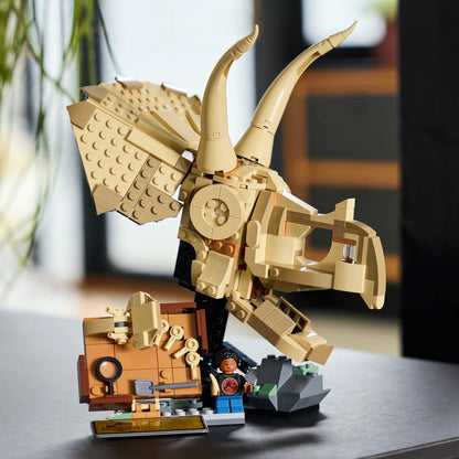 FOSILE DE DINOZAUR: CRANIU DE TRICERATOPS - LEGO JURASSIC WORLD (76969)