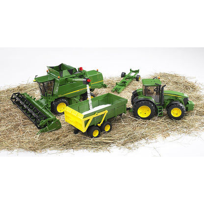 COMBINA AGRICOLA JOHN DEERE T670I - BRUDER (02132) - Libelula Vesela - Jucarii