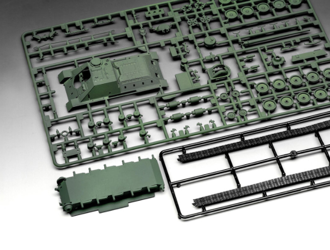 TANC SU100 - REVELL (03507) - Libelula Vesela - Jucarii